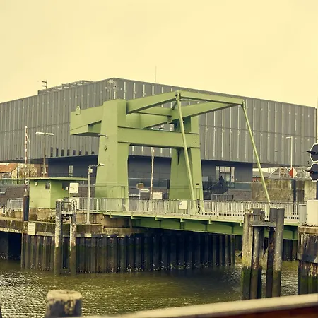 City-marina Cuxhaven, Achterndeck